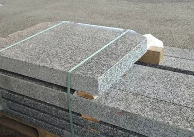 Élément granit pour monuments funéraires